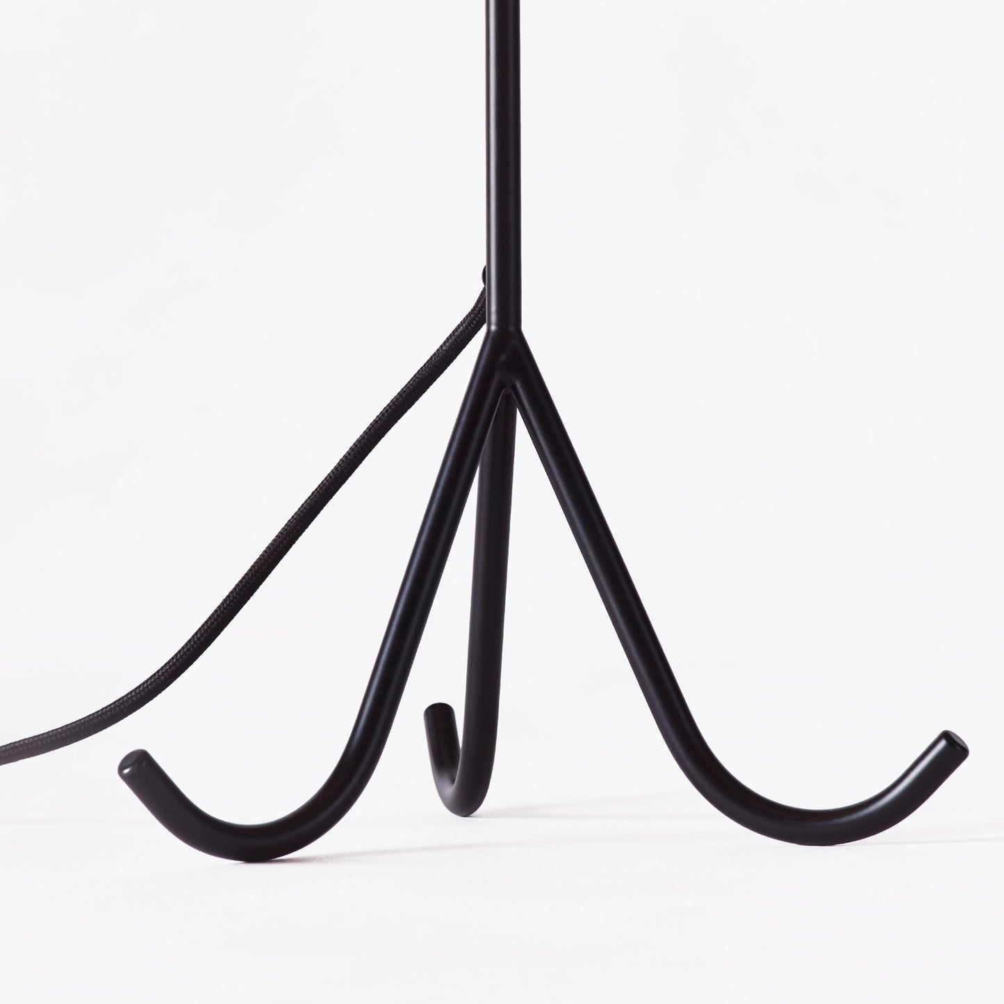 Geraldine Table Lamp