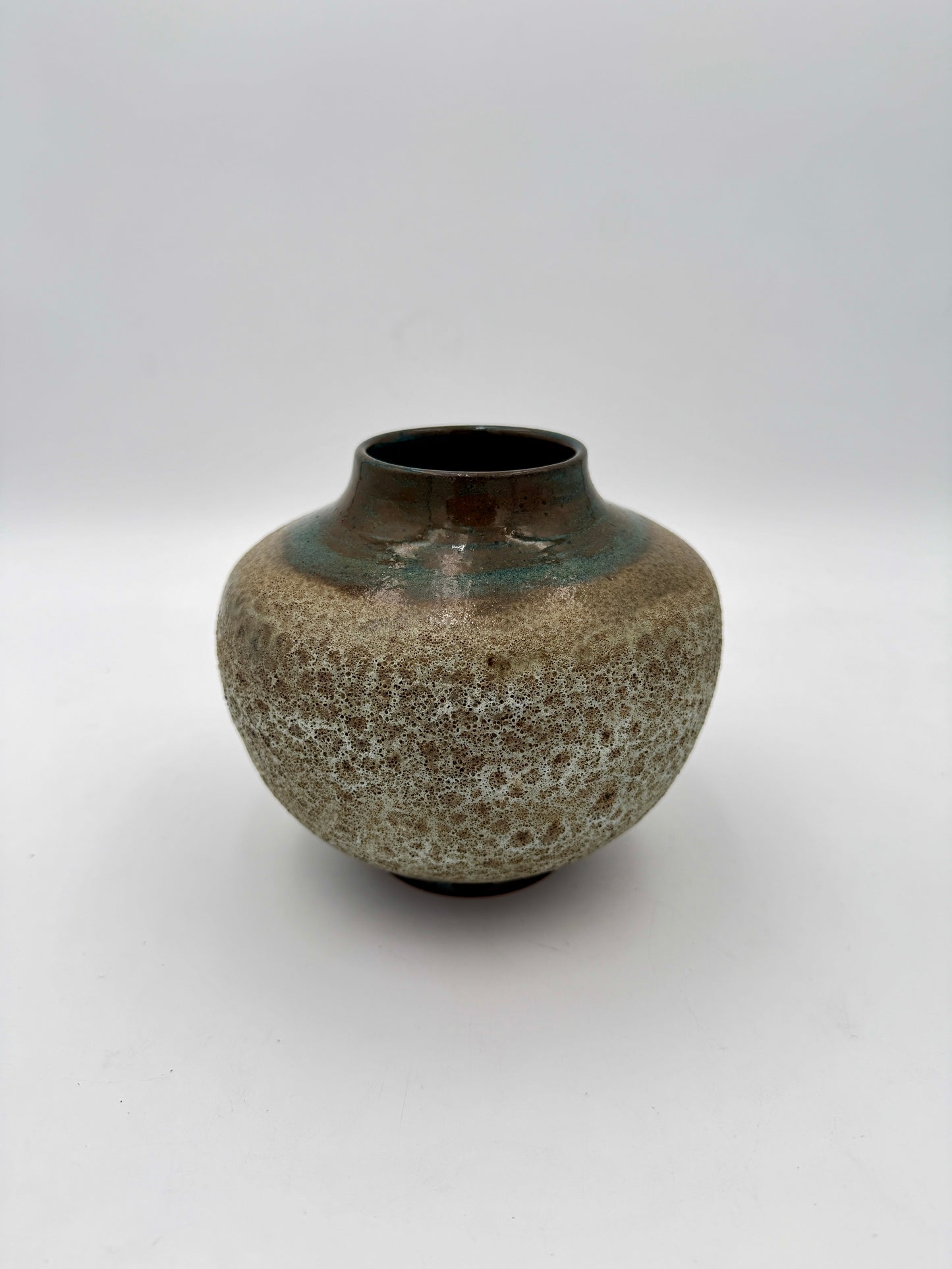 Alkimia Stoneware | Frost Vessel