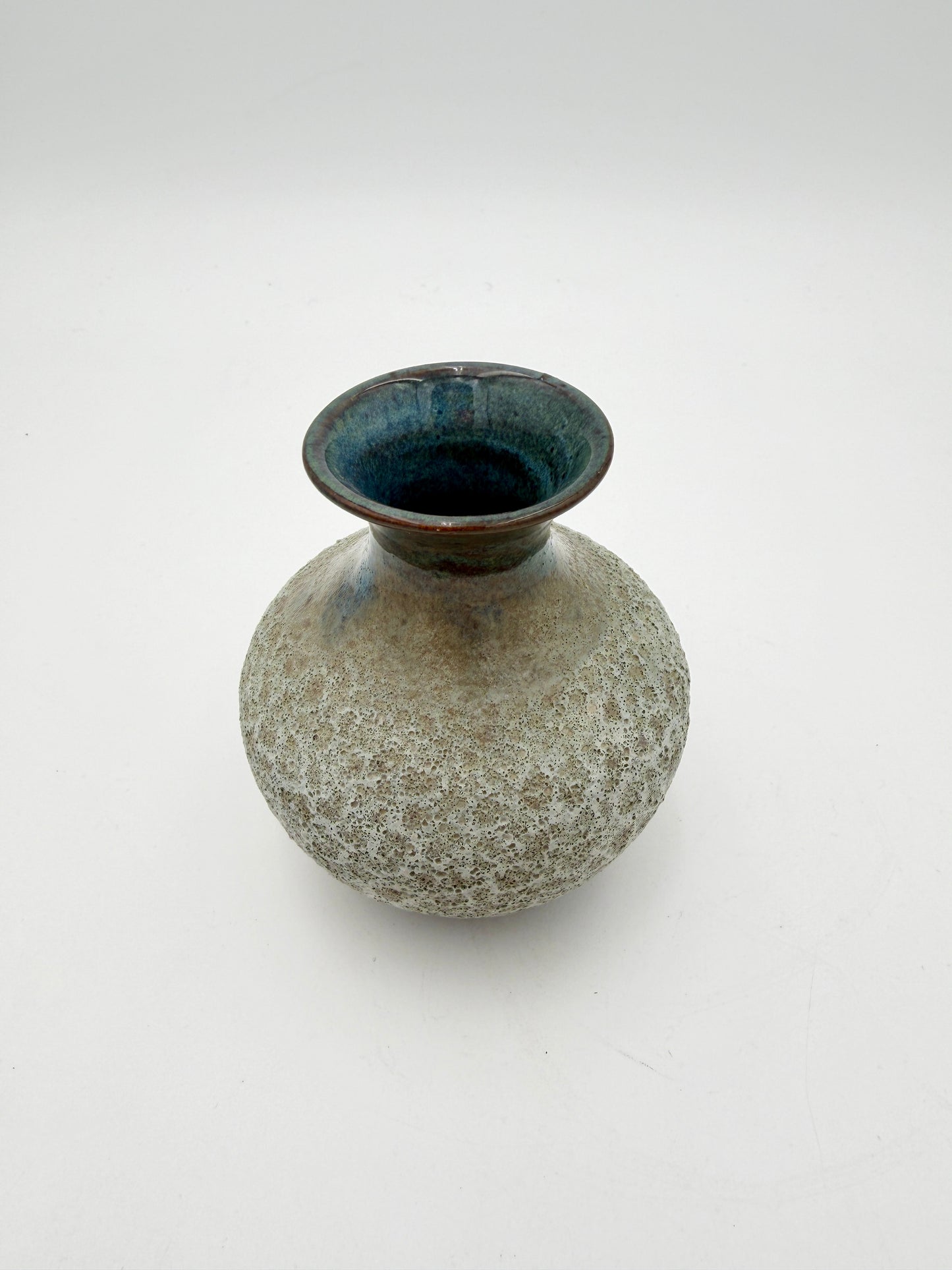 Alkimia Stoneware | Frost Vessel