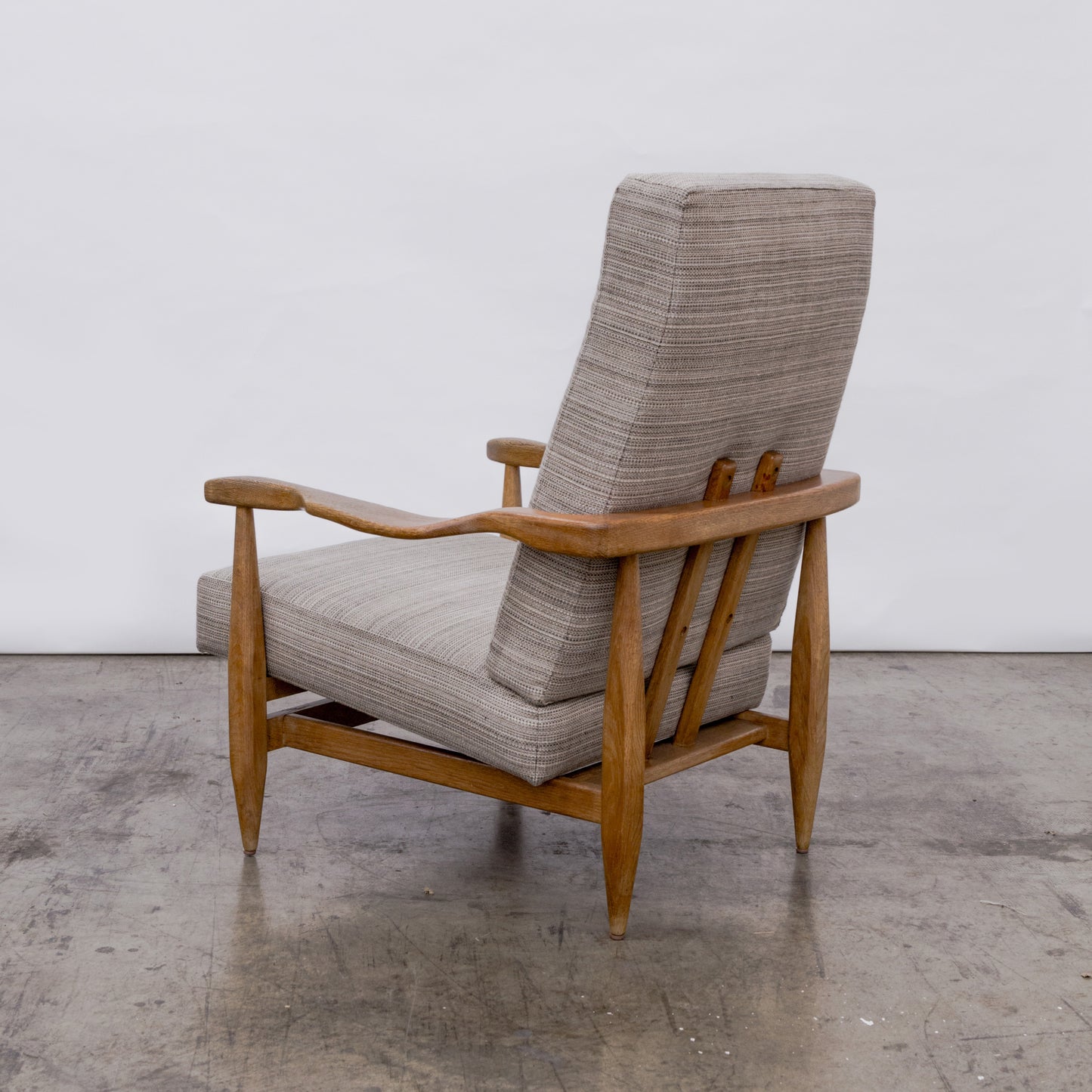 Guillerme et Chambron | Dagobert Lounge Chair