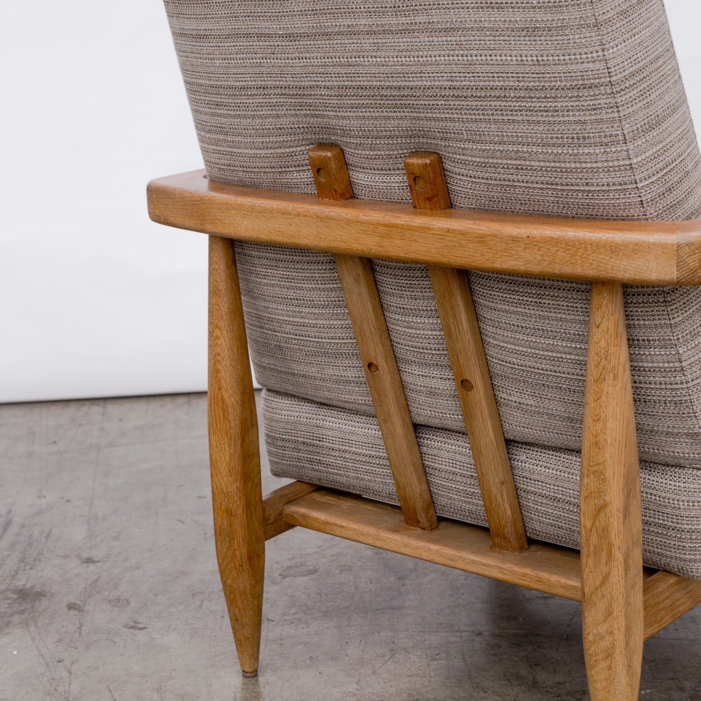 Guillerme et Chambron | Dagobert Lounge Chair