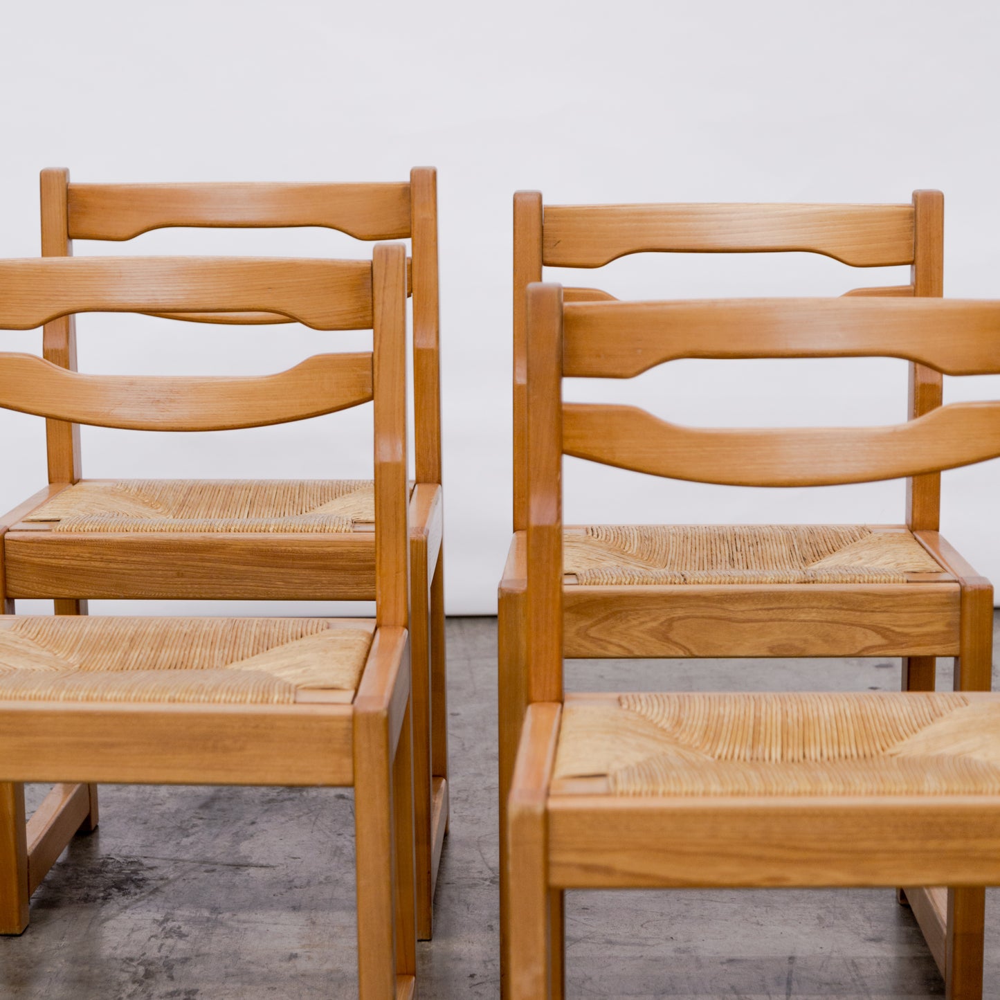 Maison Regain | Brutalist Elm + Rush Dining Chairs