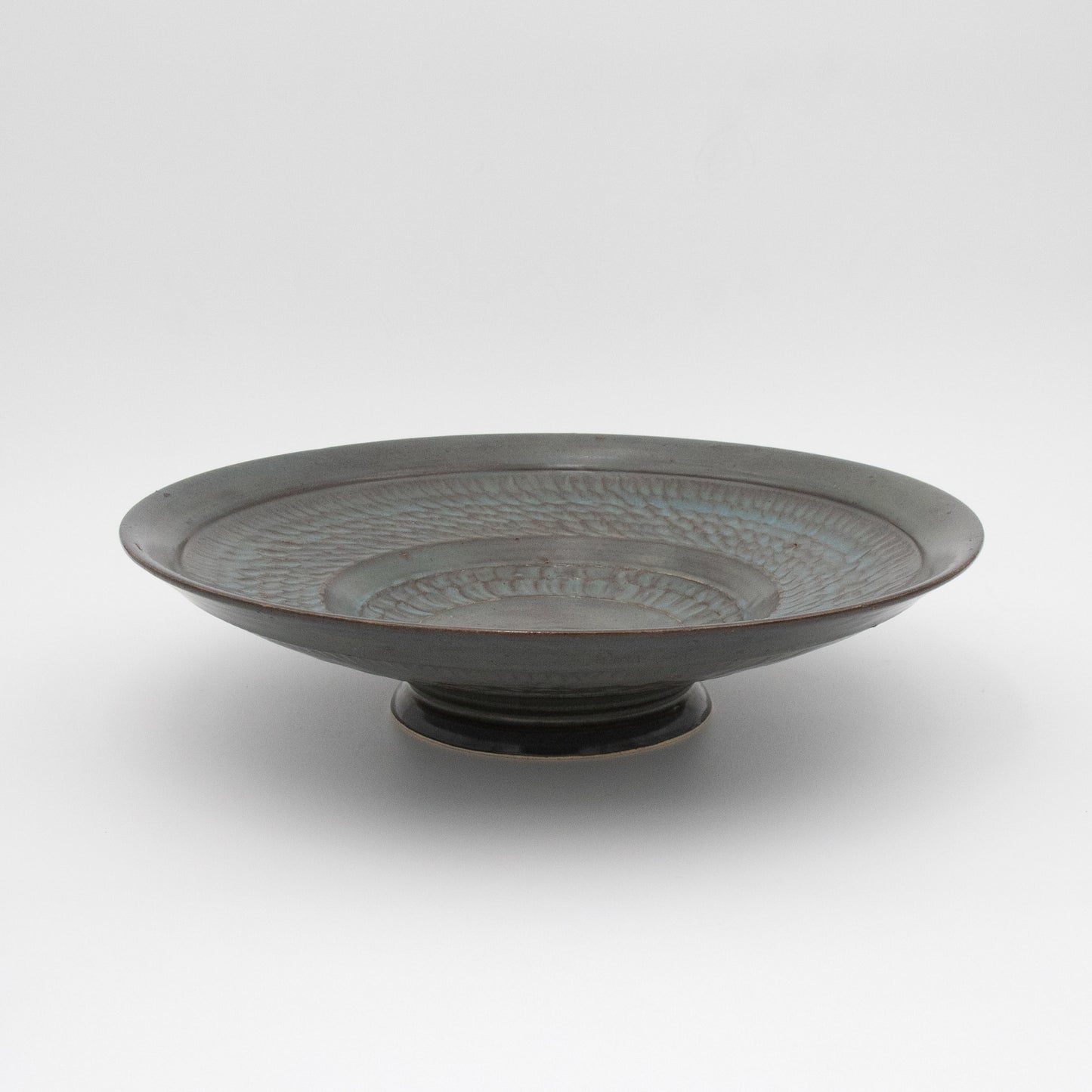 Lukas Weyandt | Gray Textured Shallow Bowl