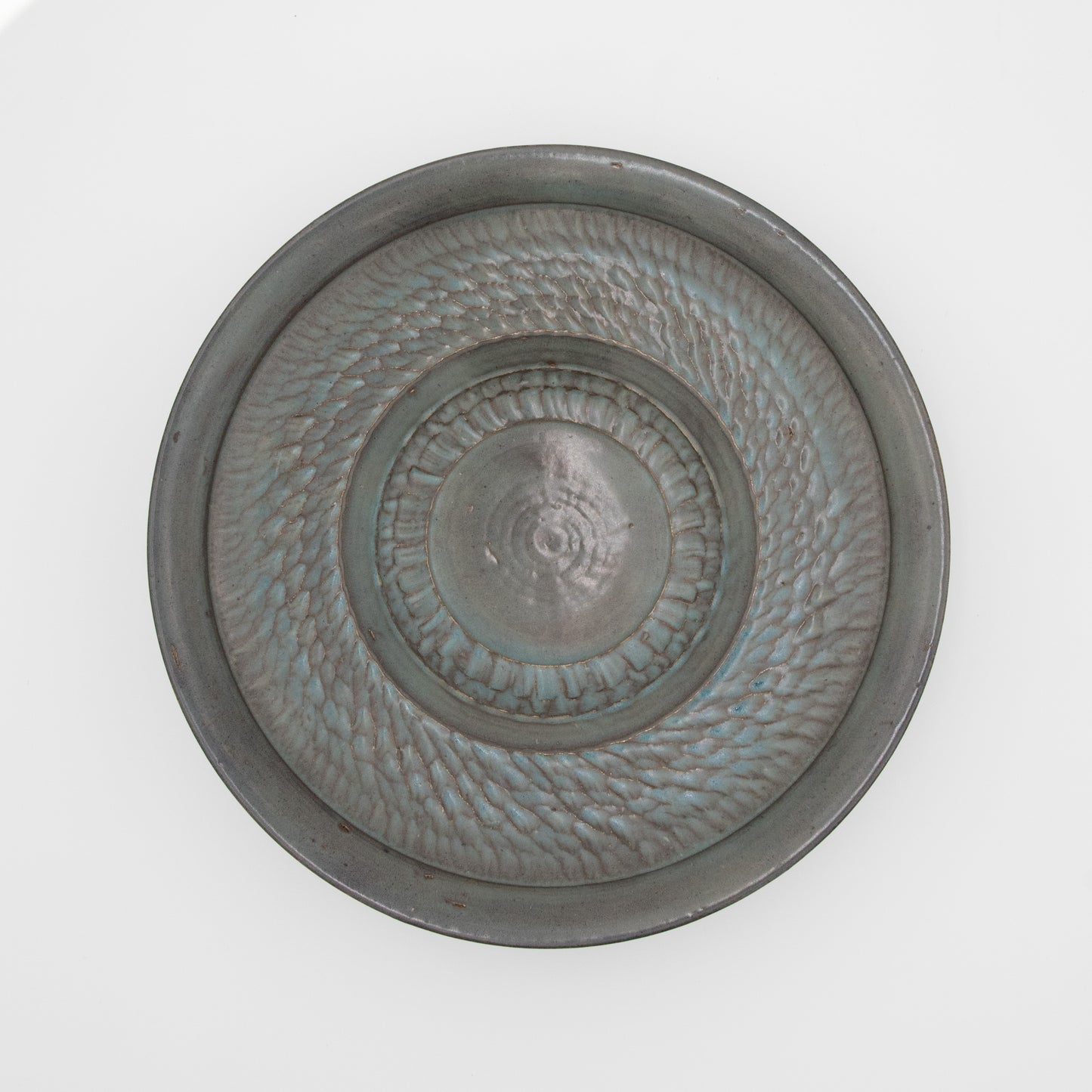 Lukas Weyandt | Gray Textured Shallow Bowl
