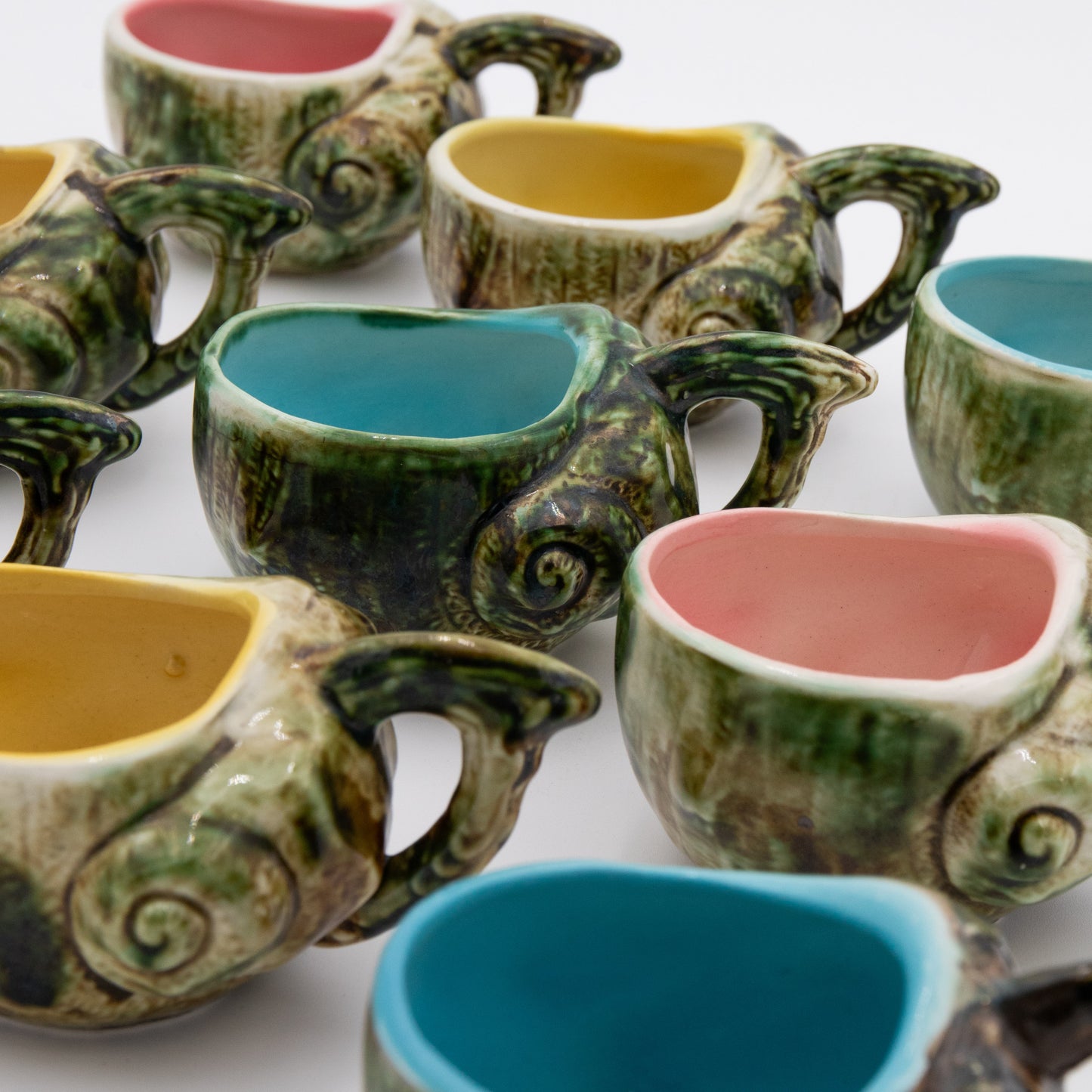 Majolica Porcelain Conch - Teacup Set