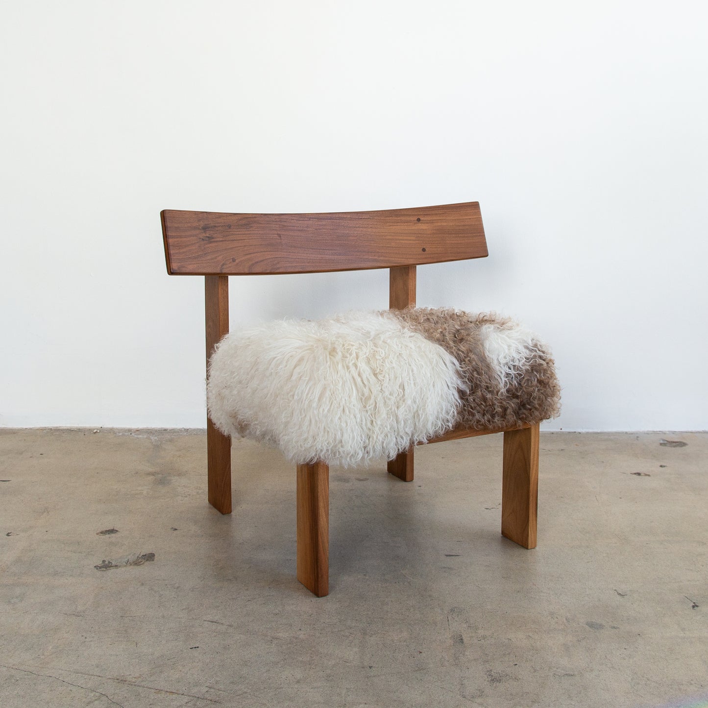 Dusty Deco | Easy Chair