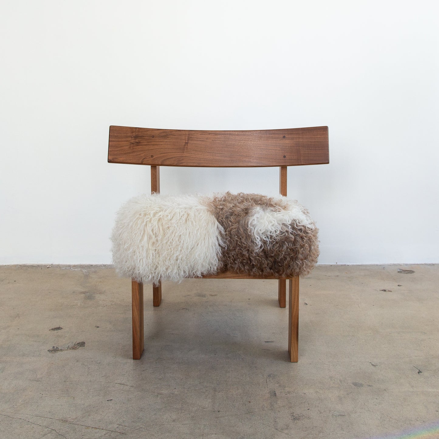 Dusty Deco | Easy Chair