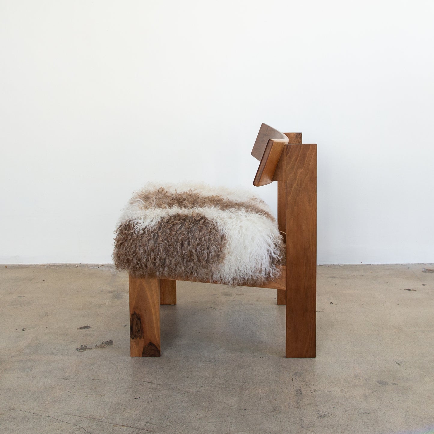 Dusty Deco | Easy Chair