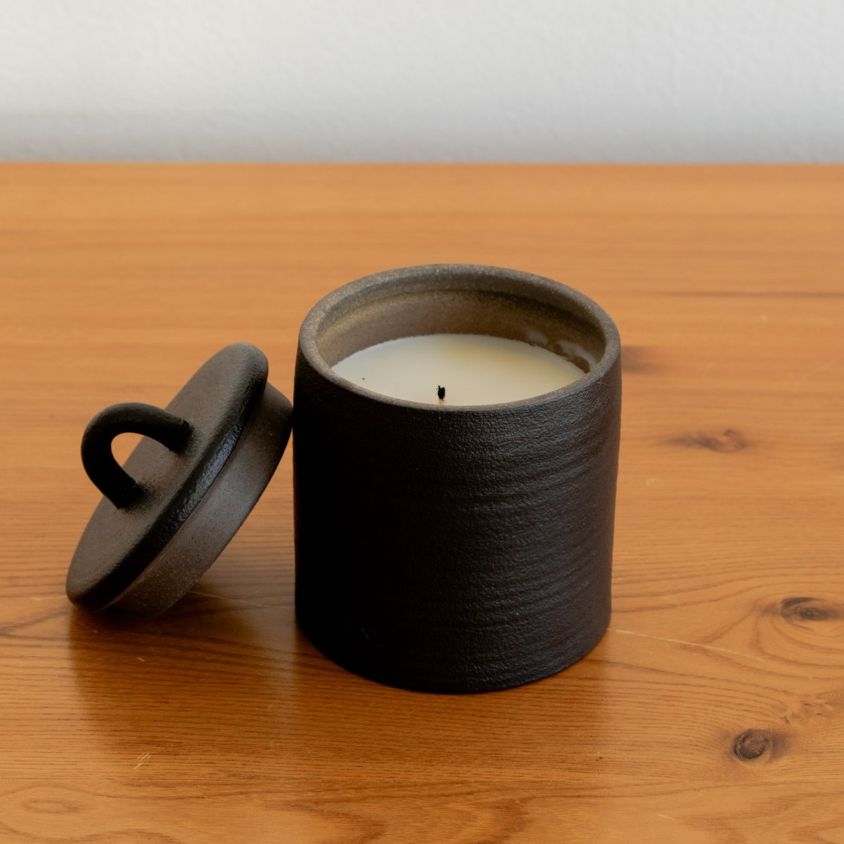 Adlan Fragrances | Crowd Pleaser Candle