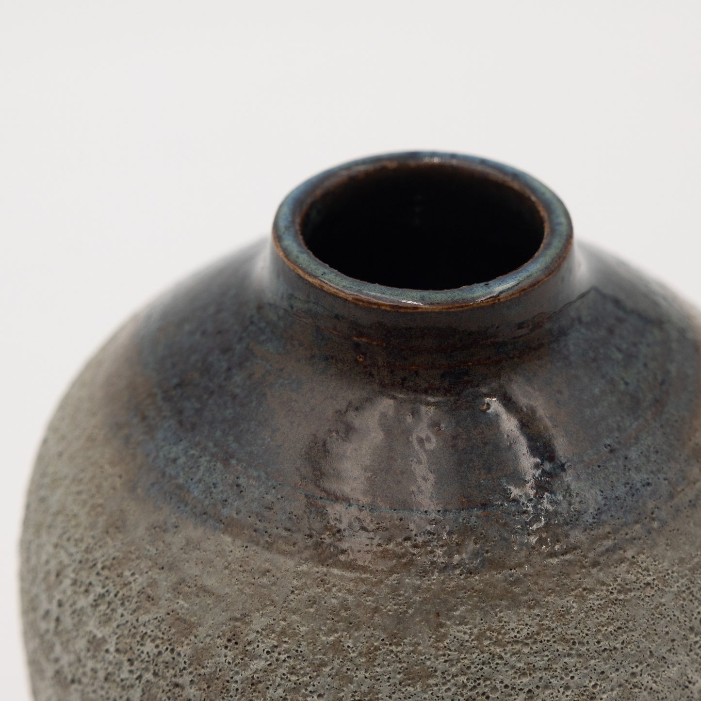 Alkimia Stoneware | Frost Vessel