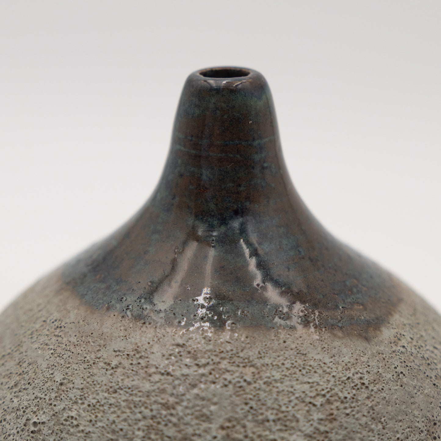 Alkimia Stoneware | Frost Vessel