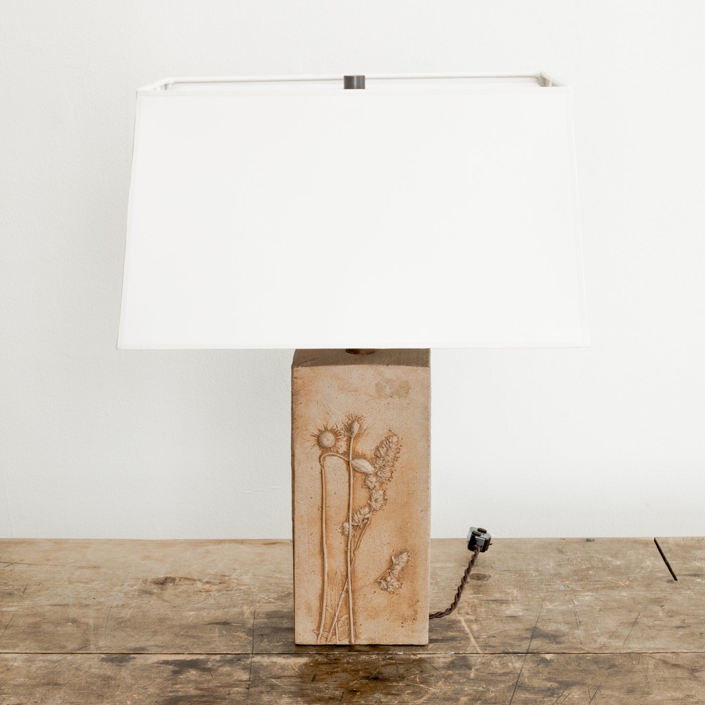 Floral Relief Table Lamp