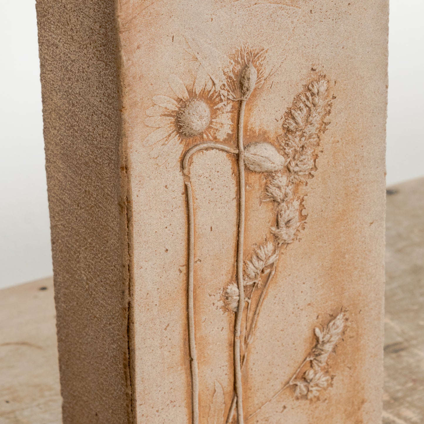 Floral Relief Table Lamp