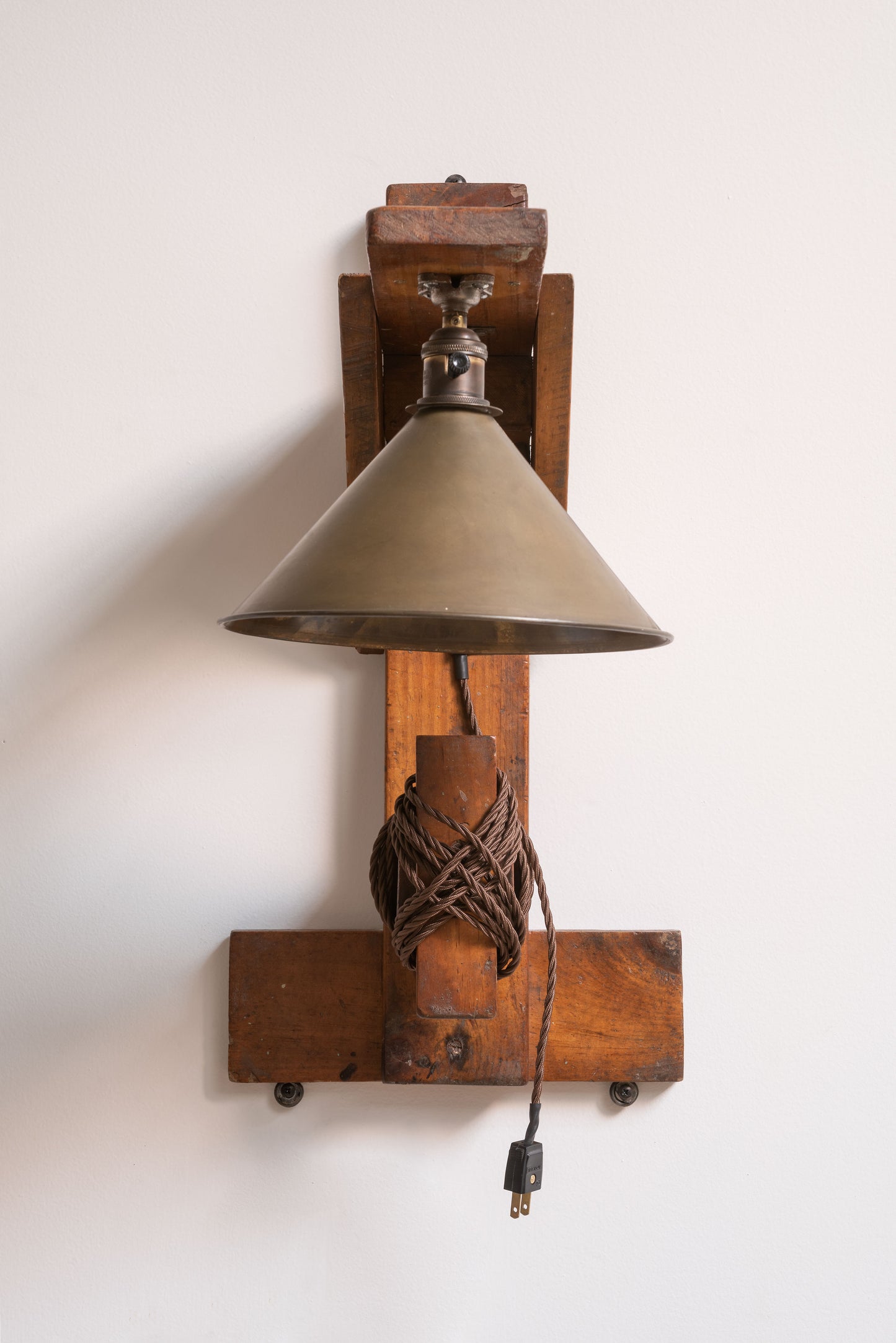 Boy Scout Merit Badge Wall Bracket Lamp