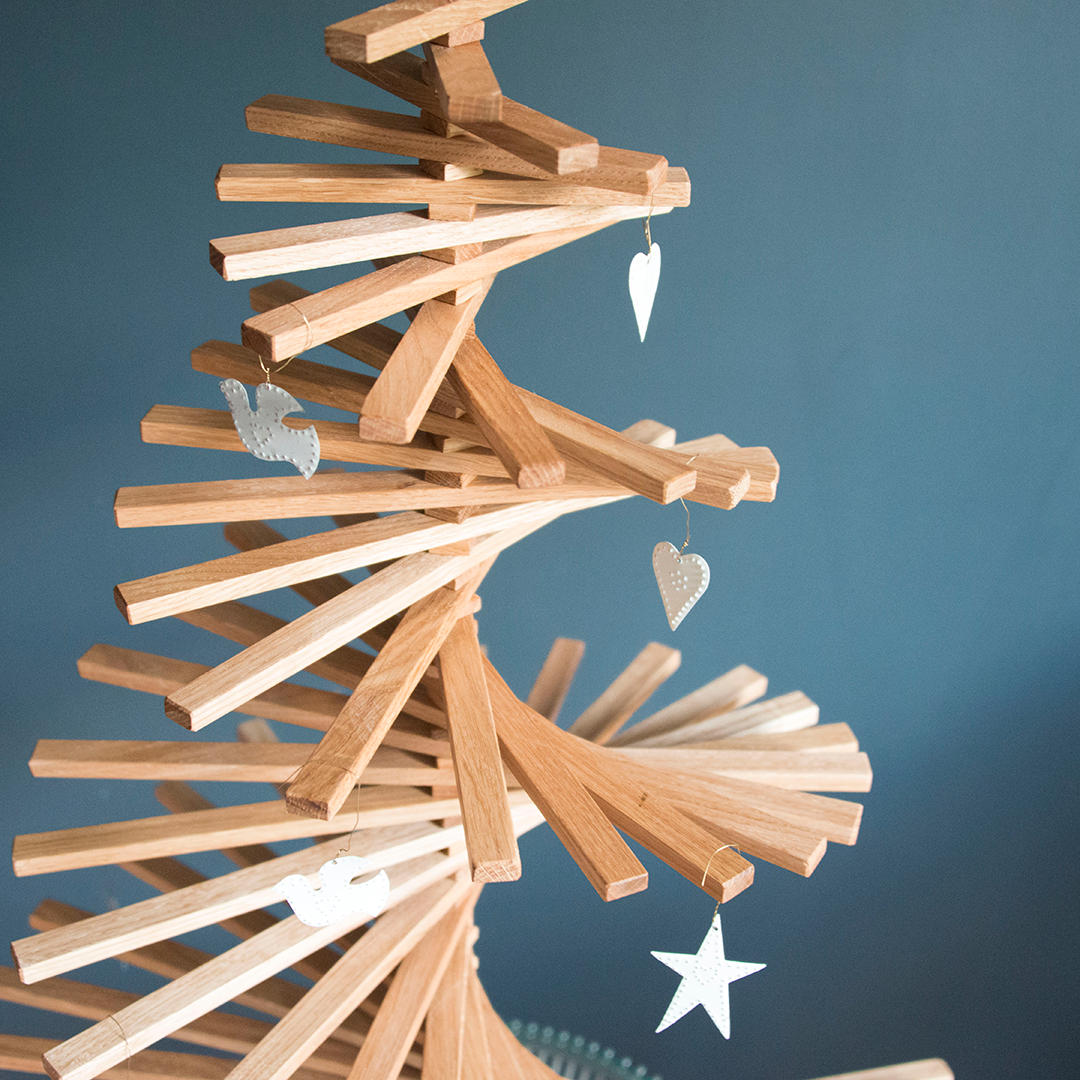Wooden Christmas Tree - 1'