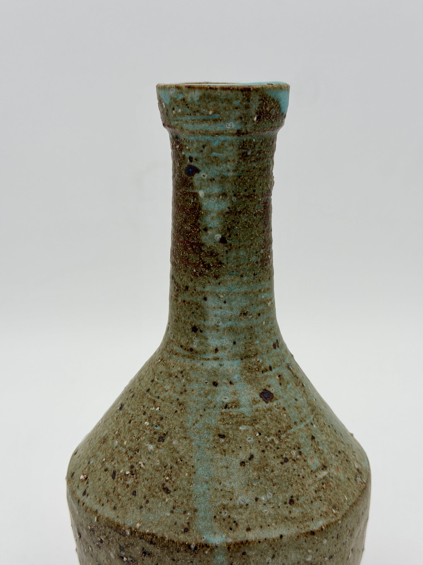 Mitsuko Ikeno | Speckletone Glaze Bottleneck Vase