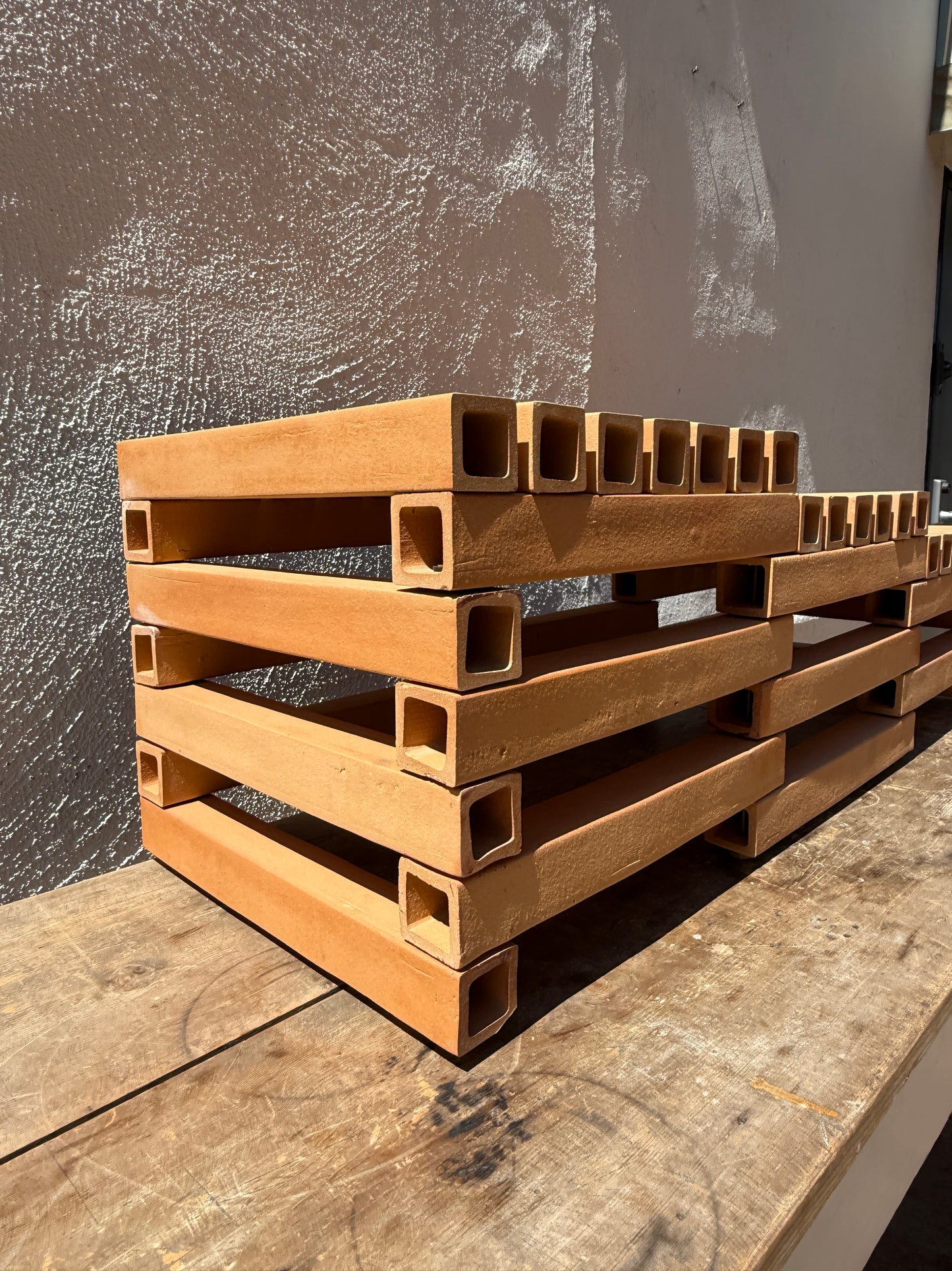 Hyunuko | Toobiture Coffee Table