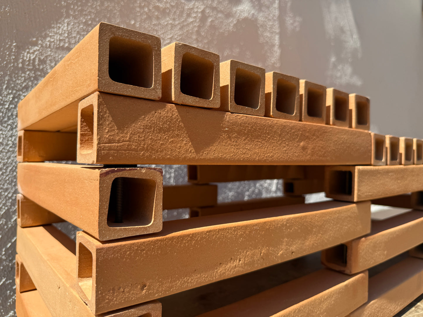 Hyunuko | Toobiture Coffee Table