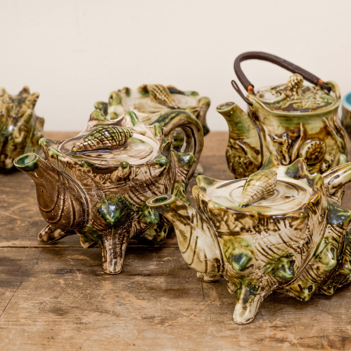 Majolica Porcelain Conch Set