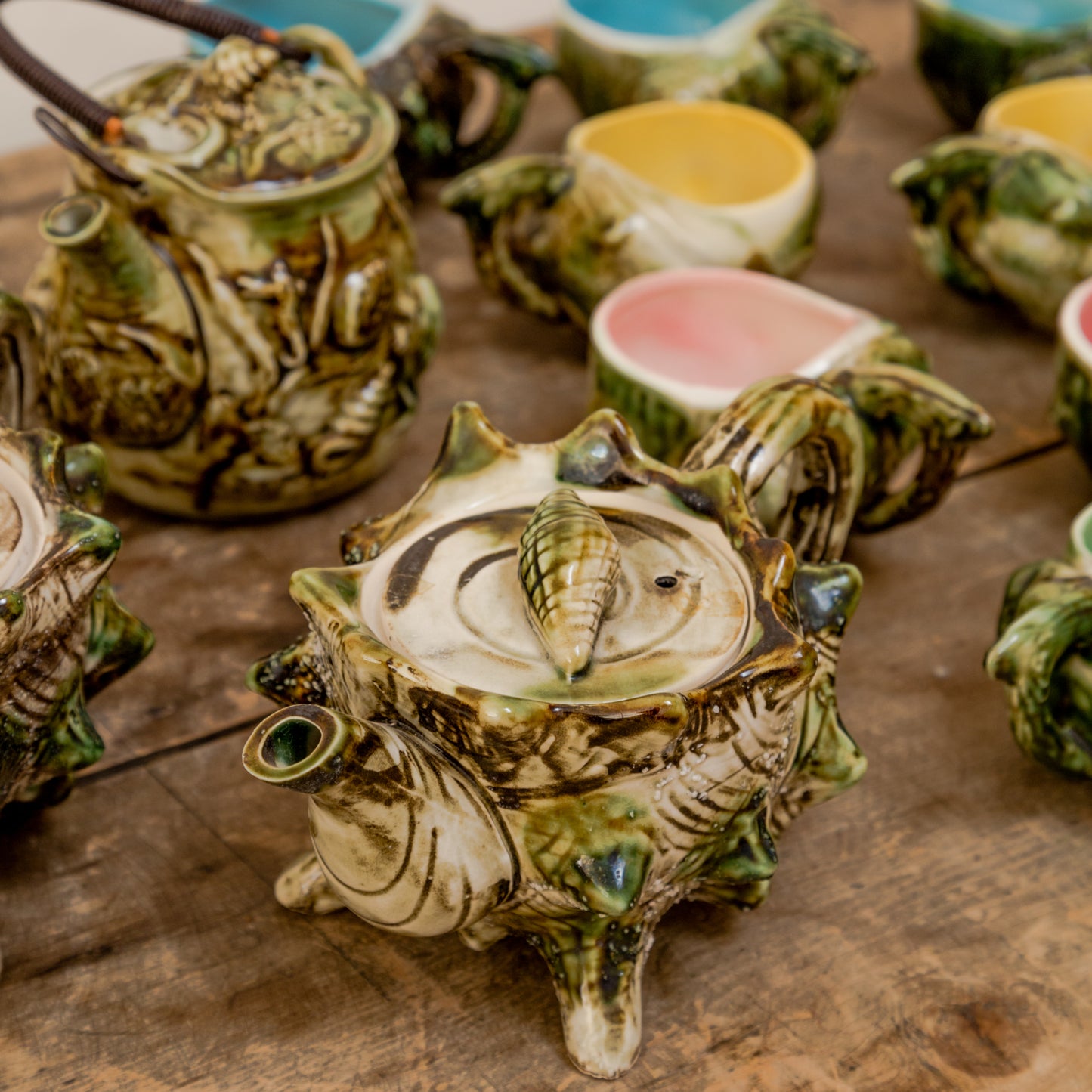 Majolica Porcelain Conch Set