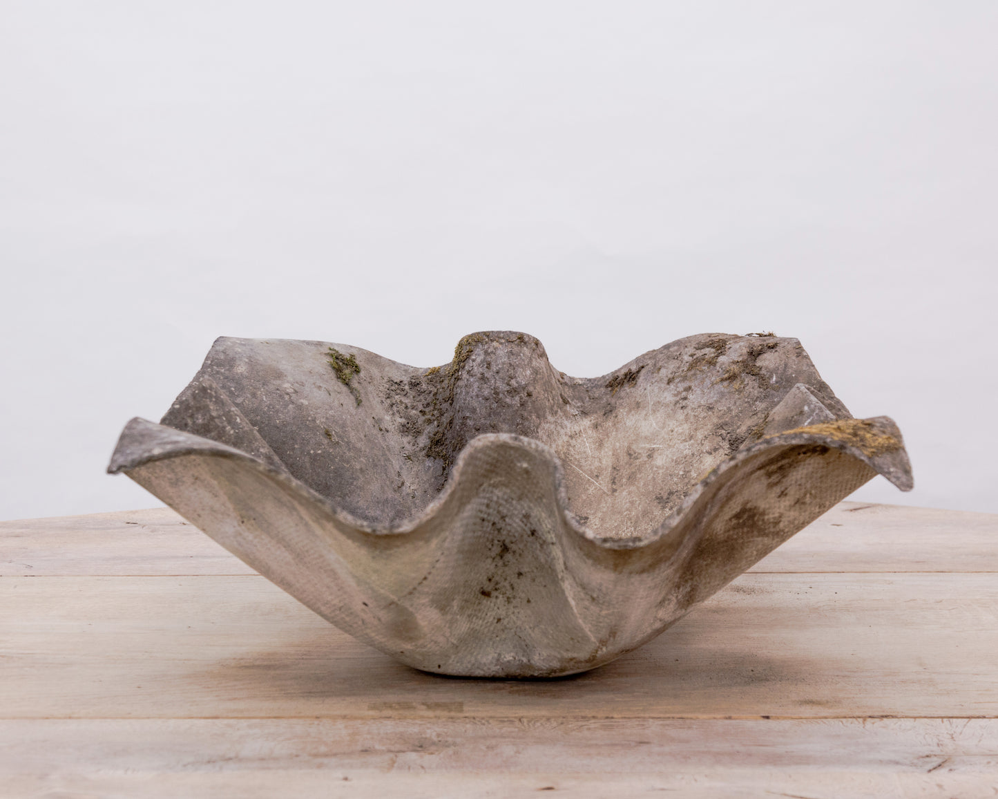 Willy Guhl | 'Handkerchief' Concrete Planter