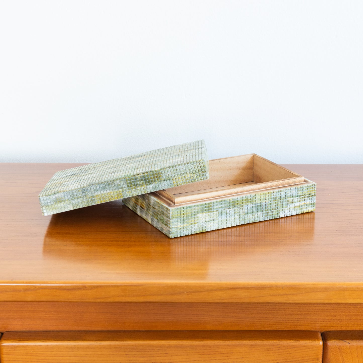 Medium Tessellated Green Bone Box