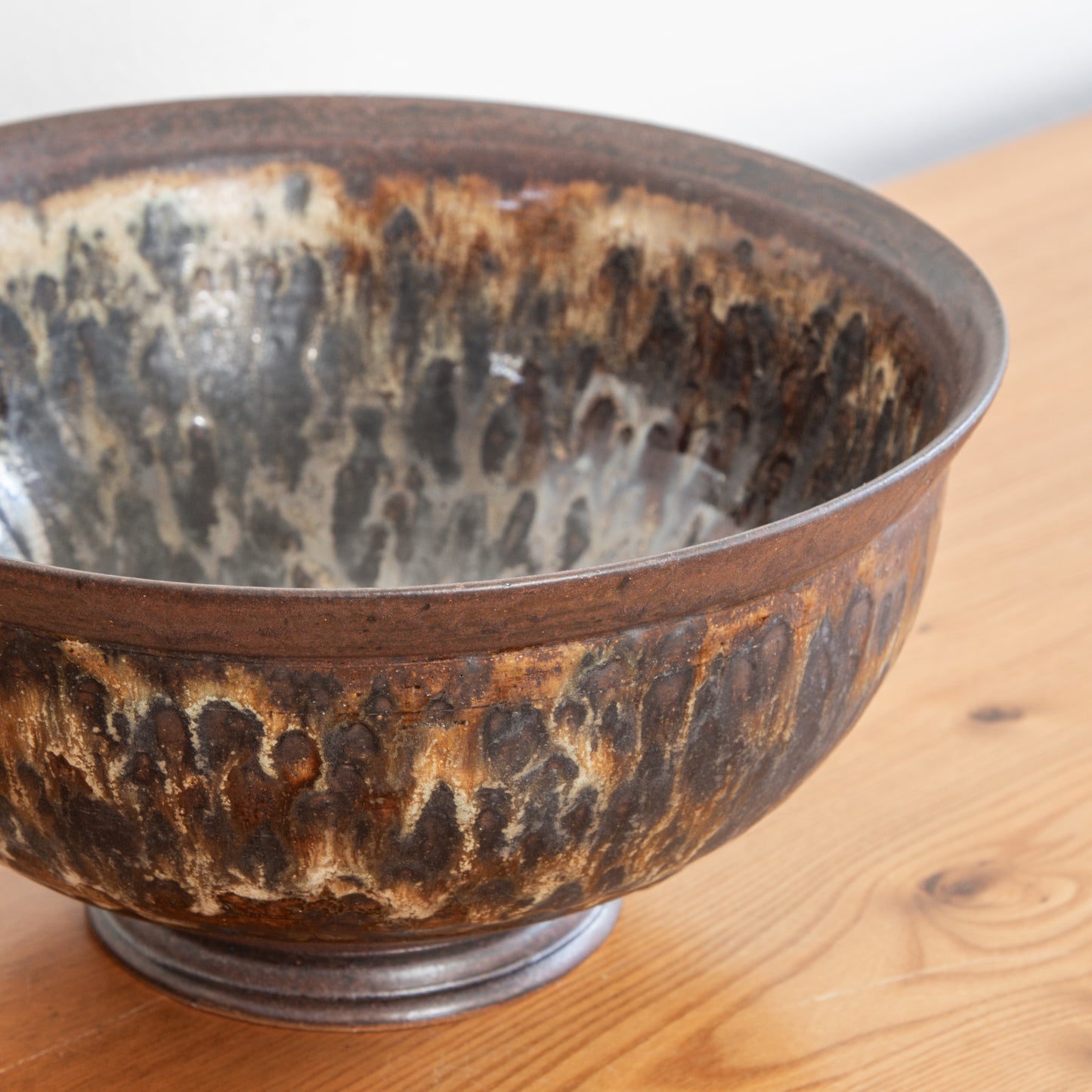 Lukas Weyandt | Medium Flared Lip Stoneware Pedestal Bowl