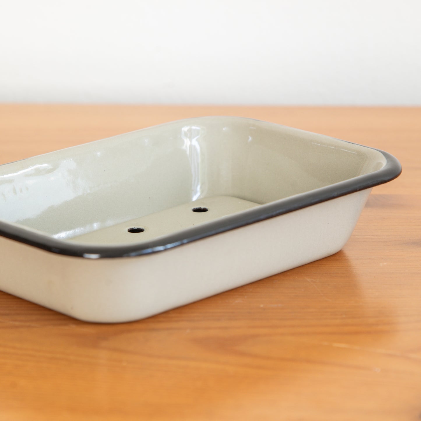 Porcelain Soap Dish