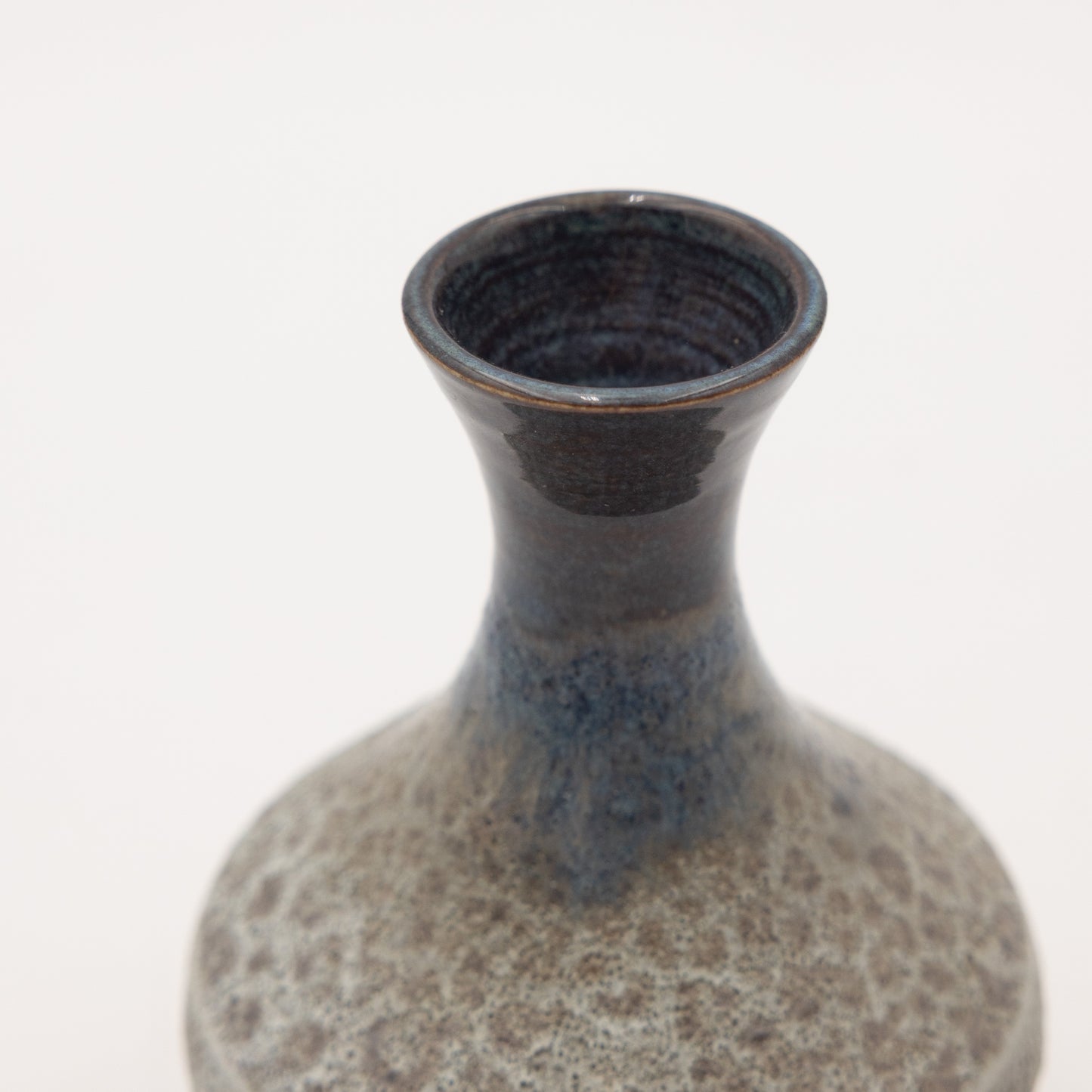 Alkimia Stoneware | Frost Vessel