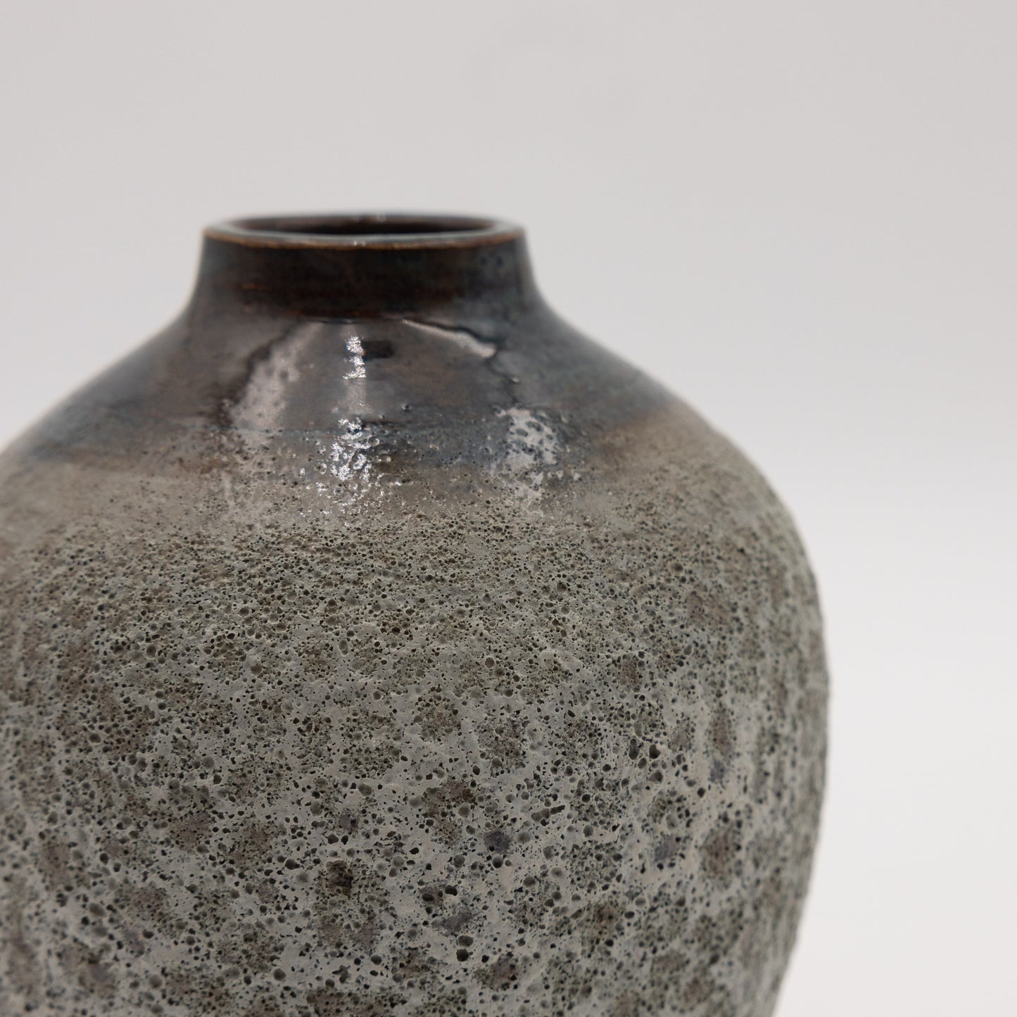 Alkimia Stoneware | Frost Vessel