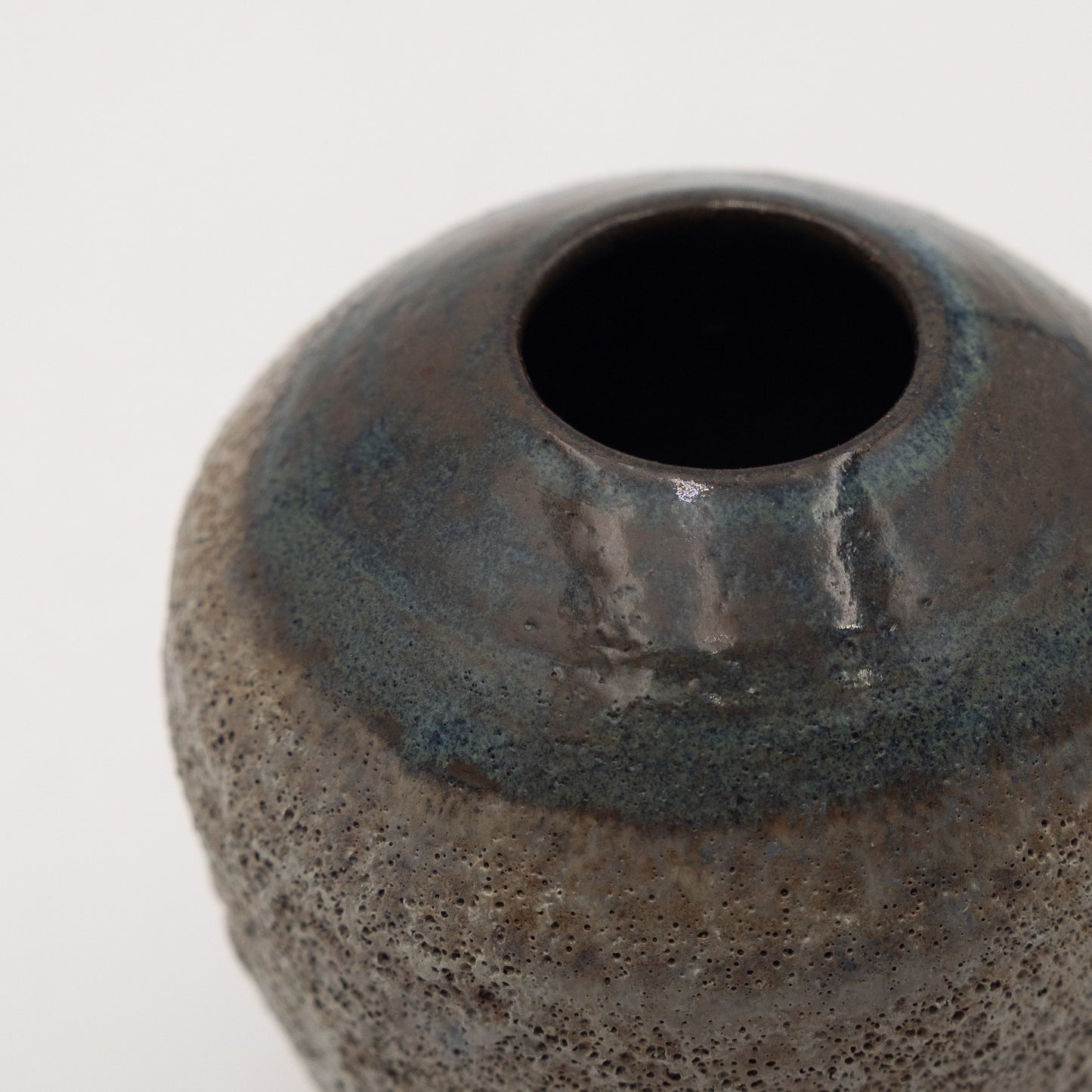 Alkimia Stoneware | Frost Vessel