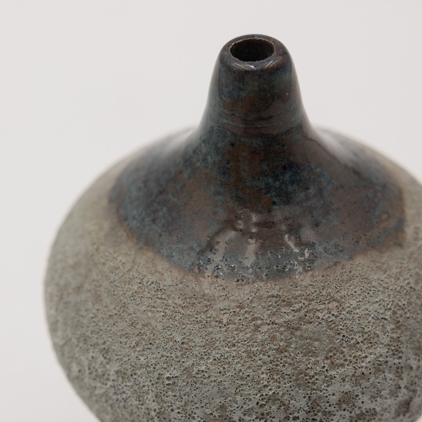 Alkimia Stoneware | Frost Vessel
