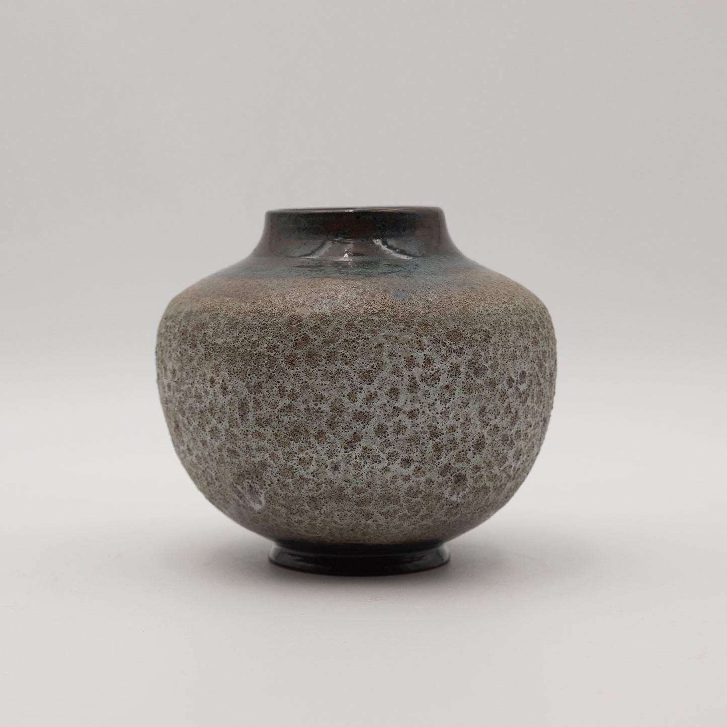 Alkimia Stoneware | Frost Vessel