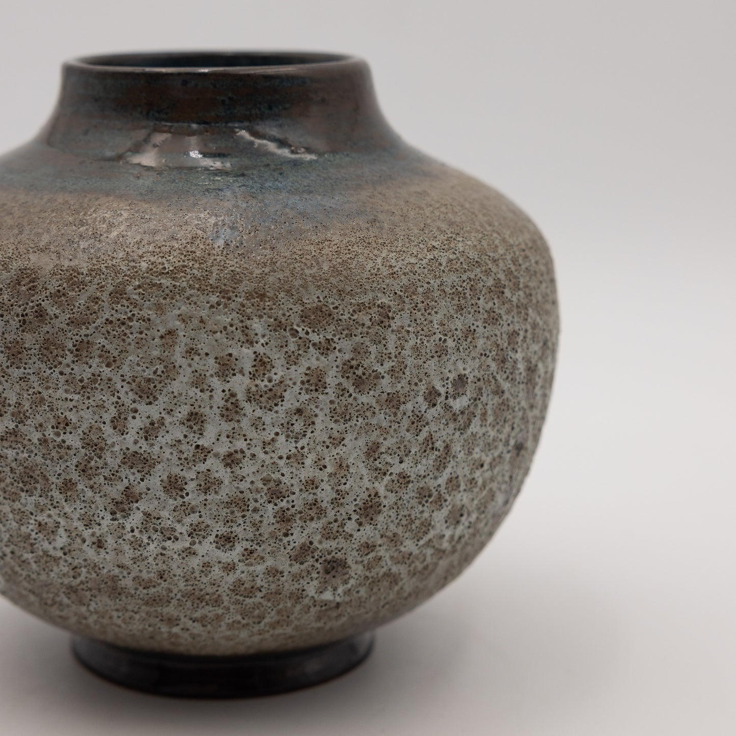 Alkimia Stoneware | Frost Vessel